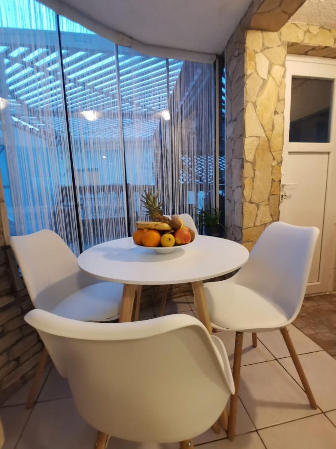 Braavos Apartments Sibenik - Free Parking - Marina 100M ภายนอก รูปภาพ