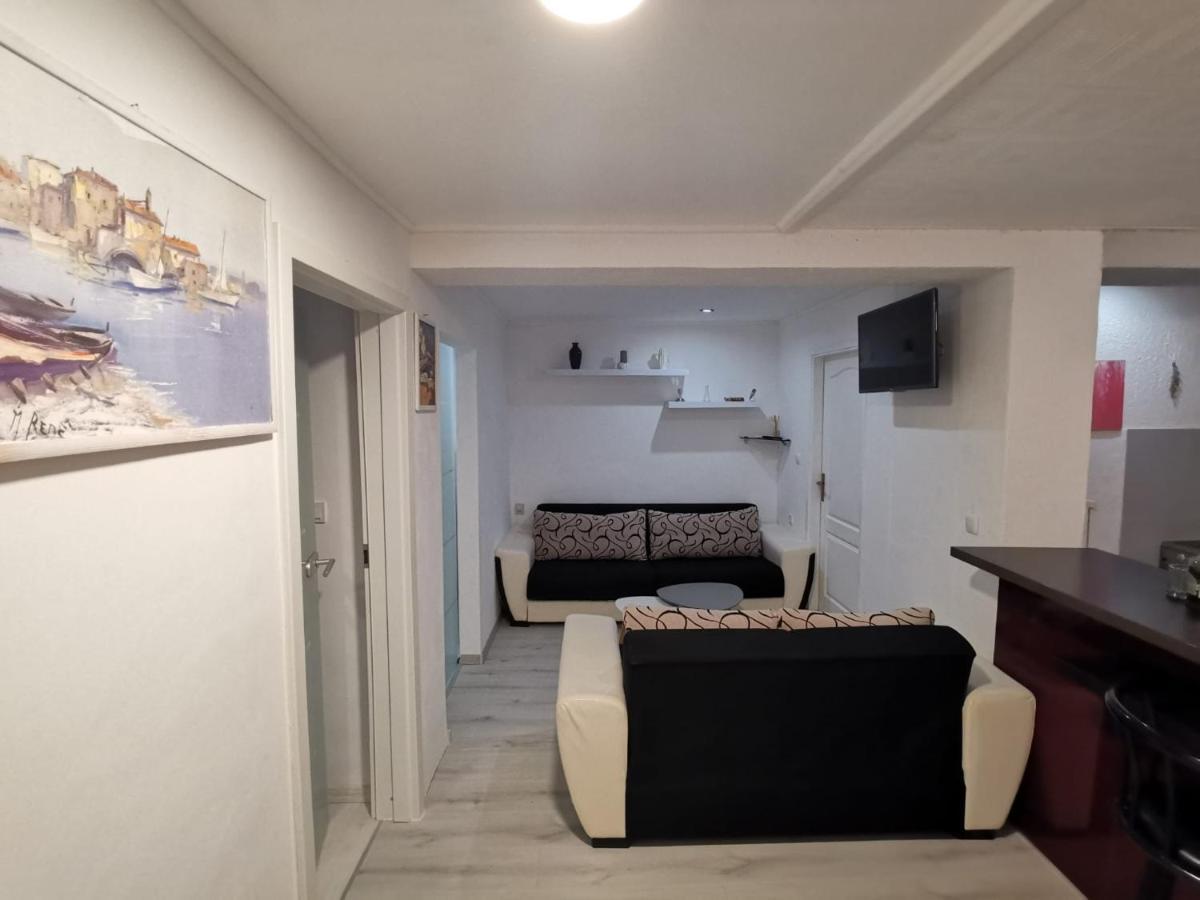 Braavos Apartments Sibenik - Free Parking - Marina 100M ภายนอก รูปภาพ